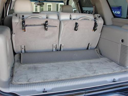 GMC Yukon 2003 photo 1