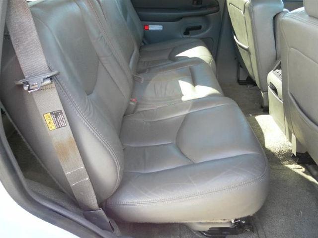 GMC Yukon 2003 photo 4