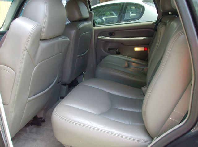 GMC Yukon 2003 photo 4