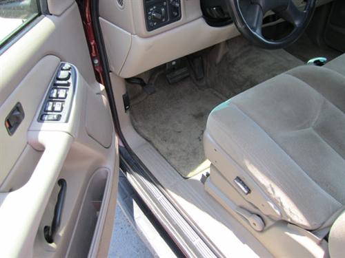 GMC Yukon 2003 photo 1