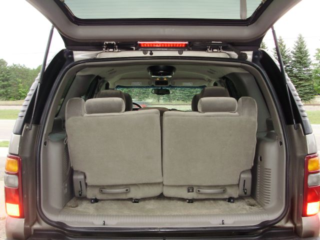 GMC Yukon Ram 3500 Diesel 2-WD SUV