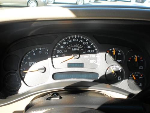 GMC Yukon 2003 photo 3