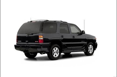 GMC Yukon 2003 photo 1