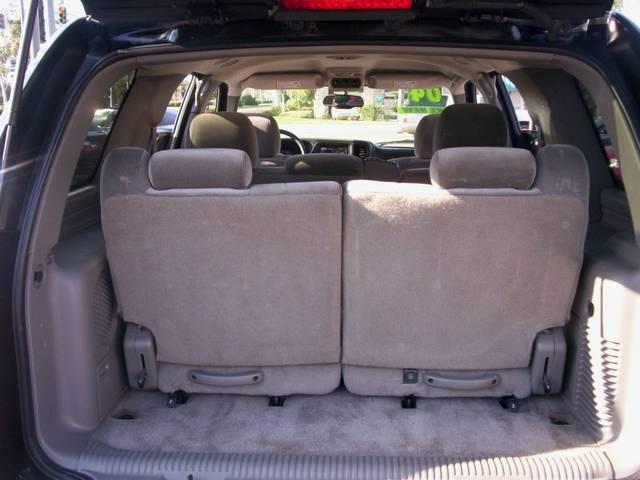 GMC Yukon 2004 photo 4