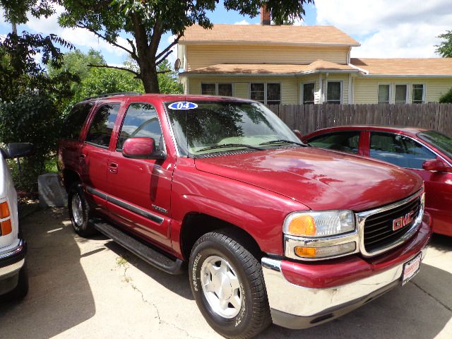 GMC Yukon 2004 photo 1