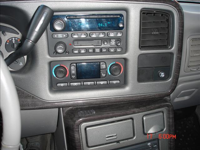 GMC Yukon 2004 photo 5