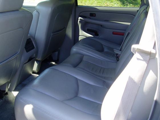 GMC Yukon 2004 photo 1