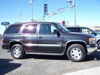 GMC Yukon 2004 photo 1