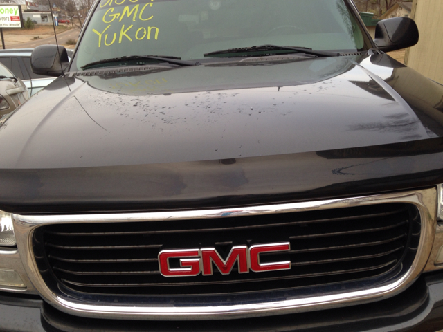 GMC Yukon 2004 photo 1