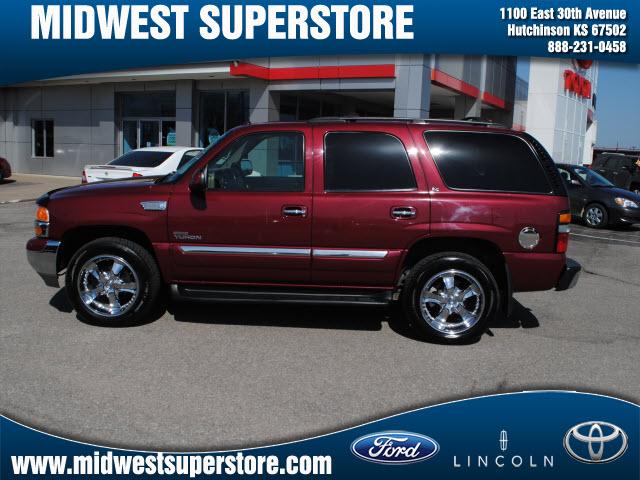 GMC Yukon 2004 photo 1