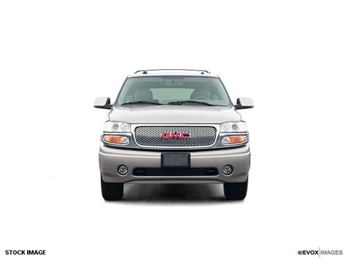 GMC Yukon 2004 photo 1