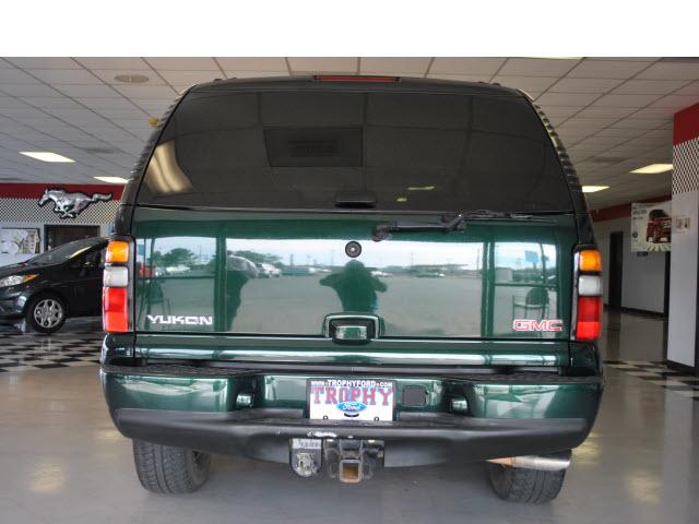 GMC Yukon EX Sedan 4D Sport Utility