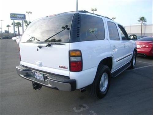 GMC Yukon 2004 photo 3