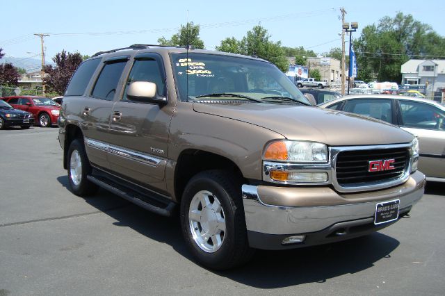 GMC Yukon 2004 photo 3