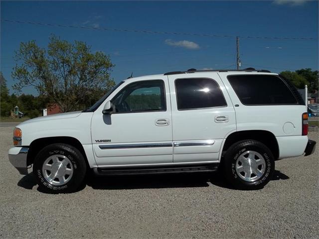 GMC Yukon 2004 photo 1