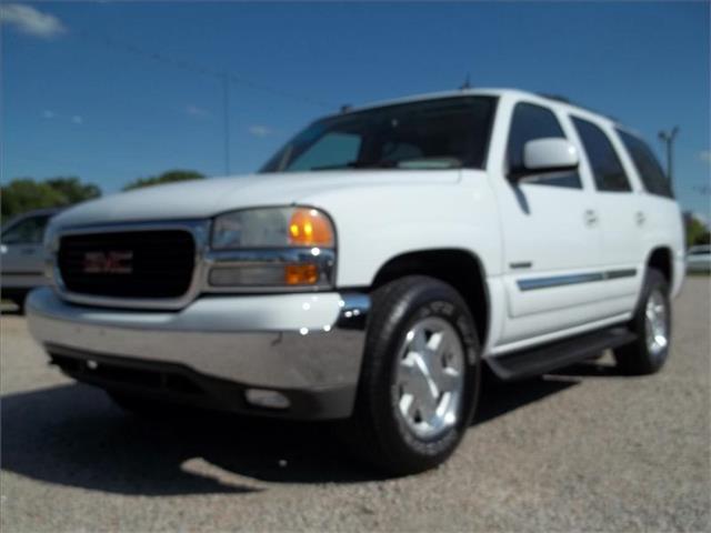 GMC Yukon 2004 photo 2
