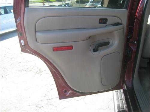 GMC Yukon 2004 photo 1
