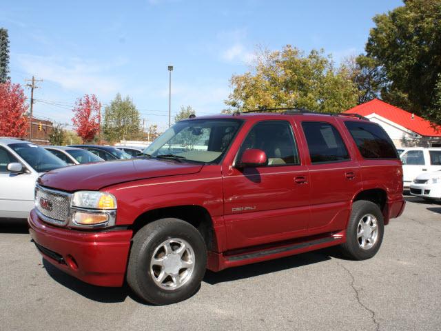 GMC Yukon EX Sedan 4D Sport Utility