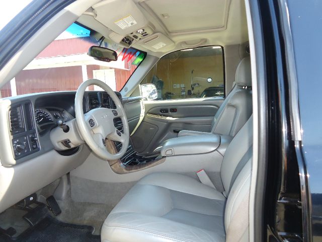 GMC Yukon EX Sedan 4D SUV