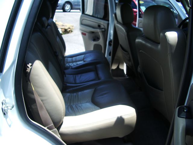 GMC Yukon 2004 photo 5