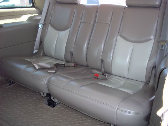 GMC Yukon 2004 photo 11