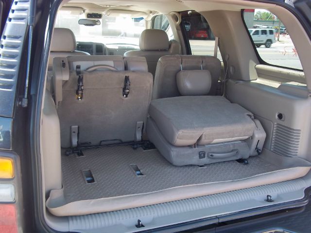 GMC Yukon 2004 photo 13