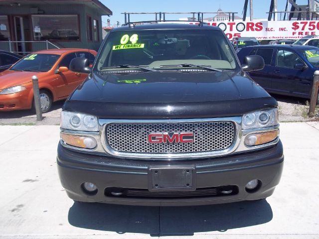 GMC Yukon 2004 photo 18