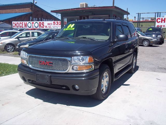 GMC Yukon 2004 photo 20