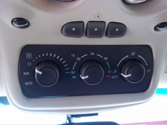 GMC Yukon 2004 photo 21