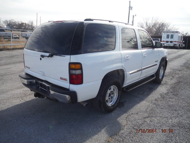 GMC Yukon 2004 photo 4