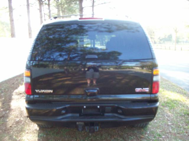 GMC Yukon 2005 photo 5