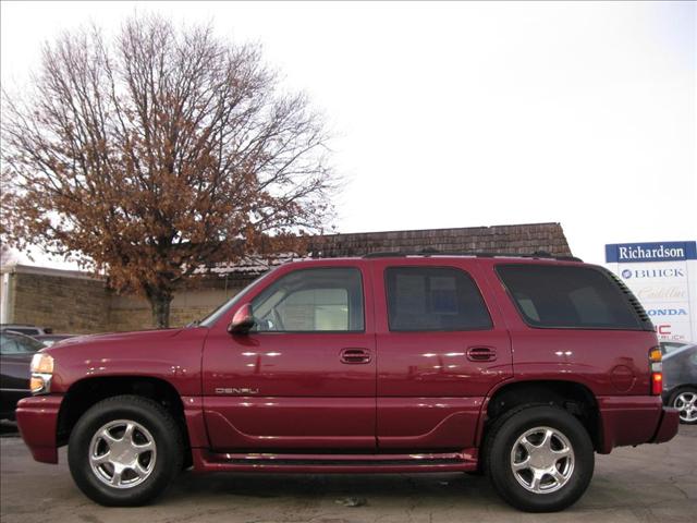 GMC Yukon 2005 photo 1