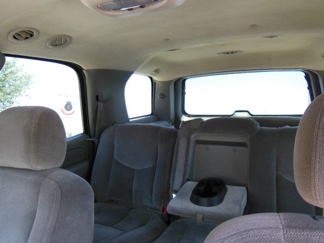 GMC Yukon 2005 photo 3