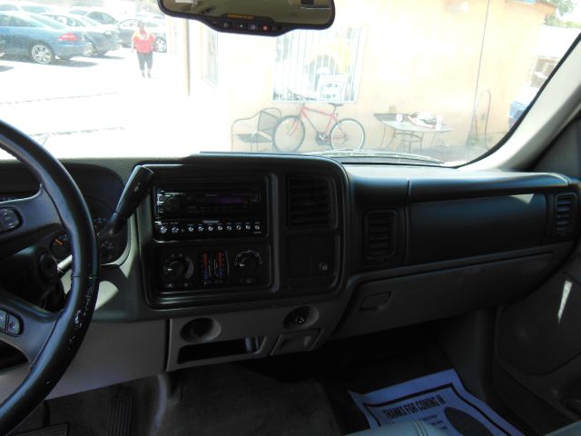 GMC Yukon 2005 photo 4