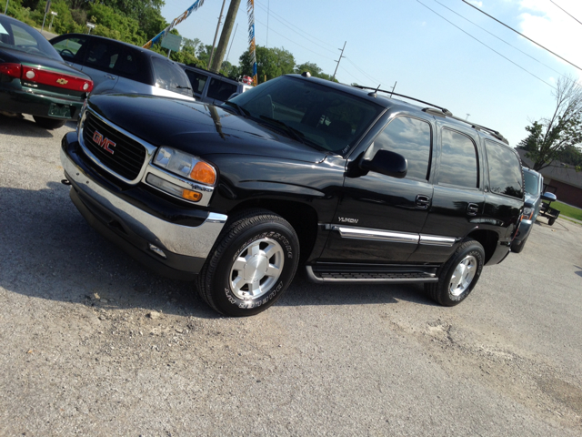 GMC Yukon 2005 photo 14