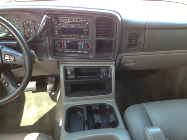 GMC Yukon 2005 photo 15