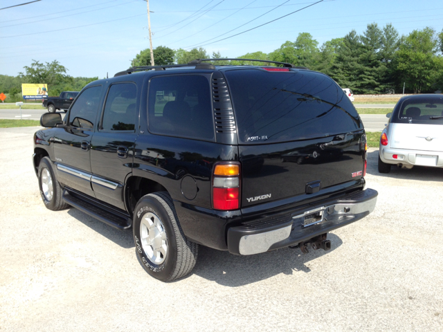 GMC Yukon 2005 photo 5