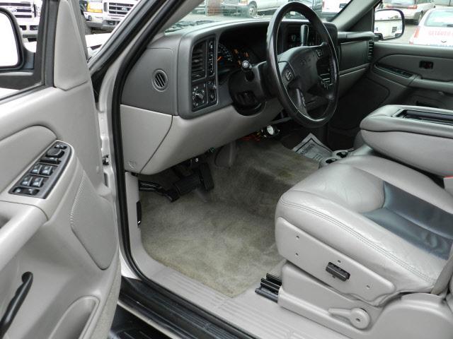 GMC Yukon 2005 photo 3