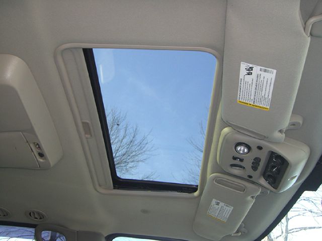 GMC Yukon 2005 photo 4