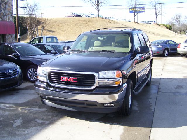 GMC Yukon 2005 photo 3
