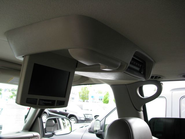GMC Yukon 2005 photo 12