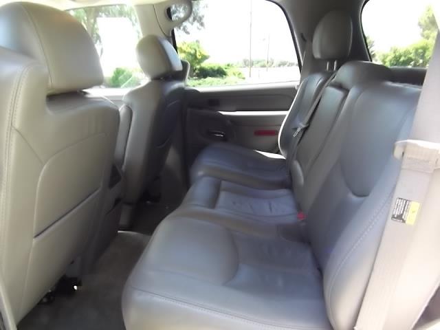 GMC Yukon 2005 photo 1