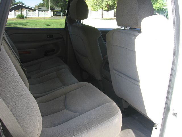 GMC Yukon 2005 photo 4