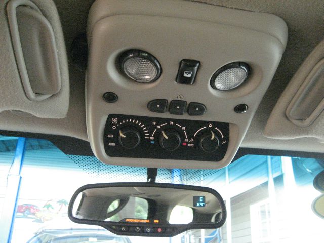 GMC Yukon 2005 photo 1