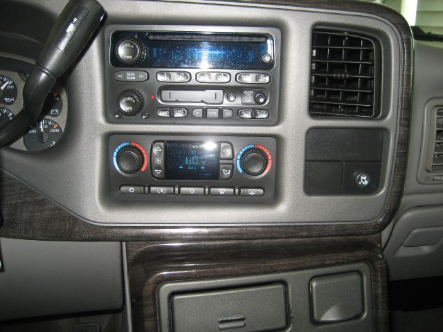 GMC Yukon 2005 photo 20