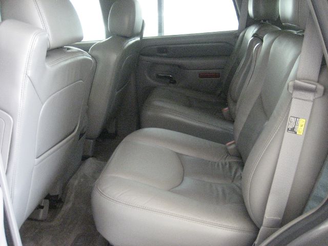 GMC Yukon 2005 photo 22