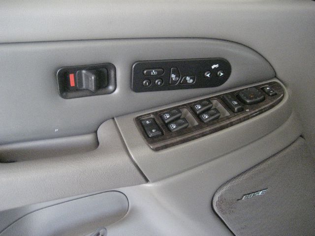 GMC Yukon 2005 photo 23