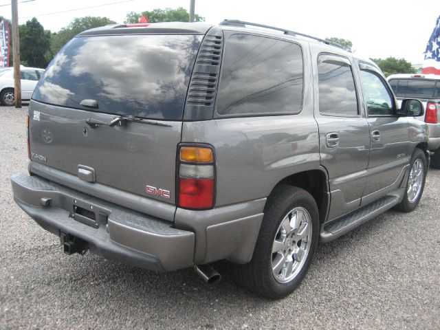 GMC Yukon 2005 photo 26