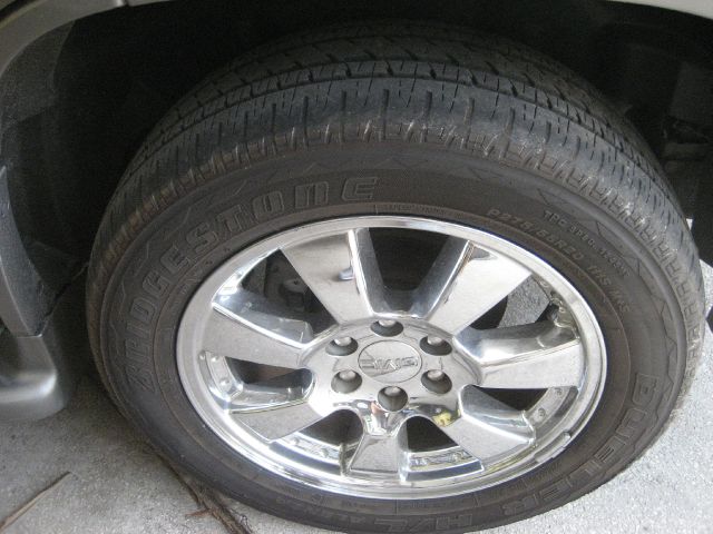 GMC Yukon 2005 photo 8