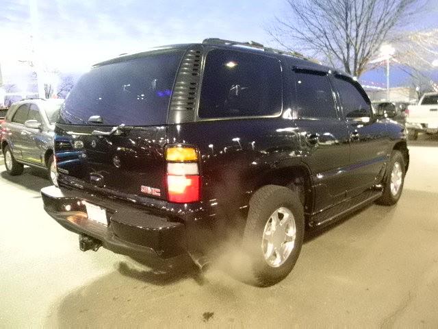 GMC Yukon 2006 photo 3